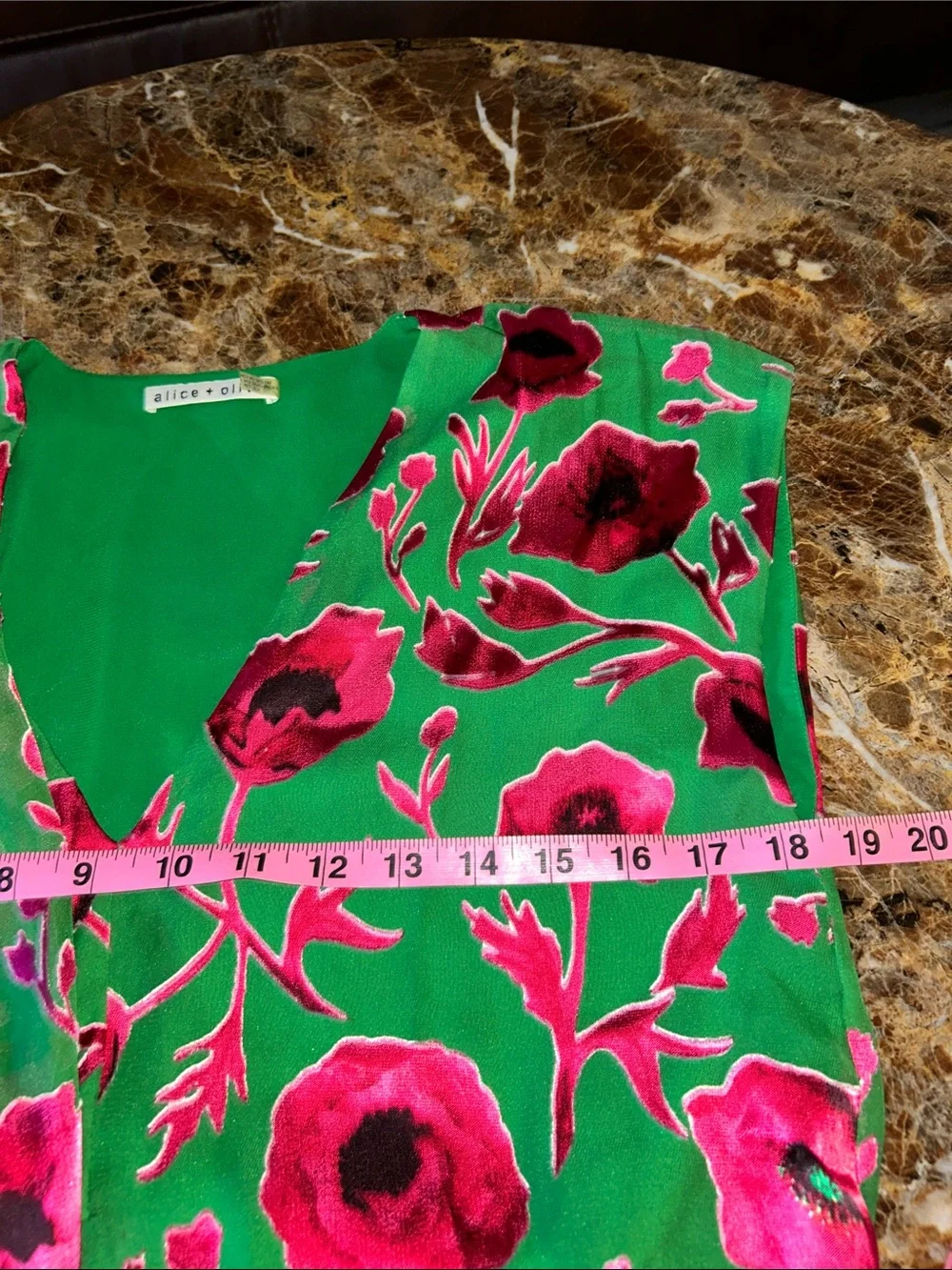 Alice + Olivia poppi-print . Wrap Top with Tie Waist